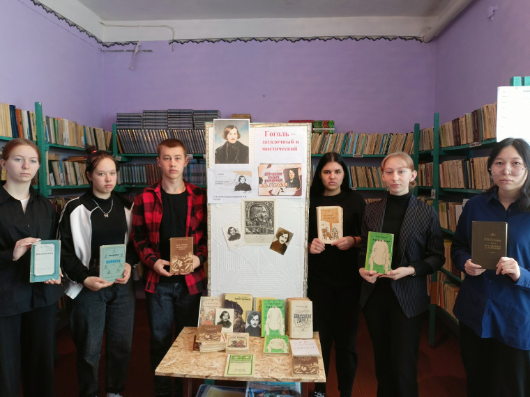 215 лет со дня рождения великого русского классика – Николая Васильевича Гоголя.